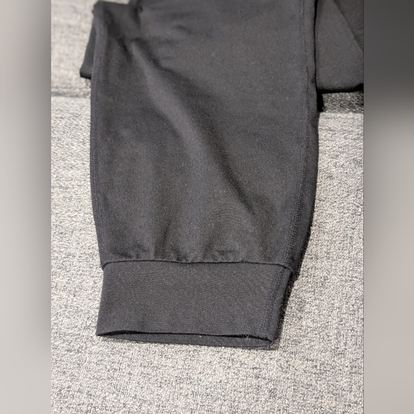 Vuori Jogger Pants - Picture 7 of 9